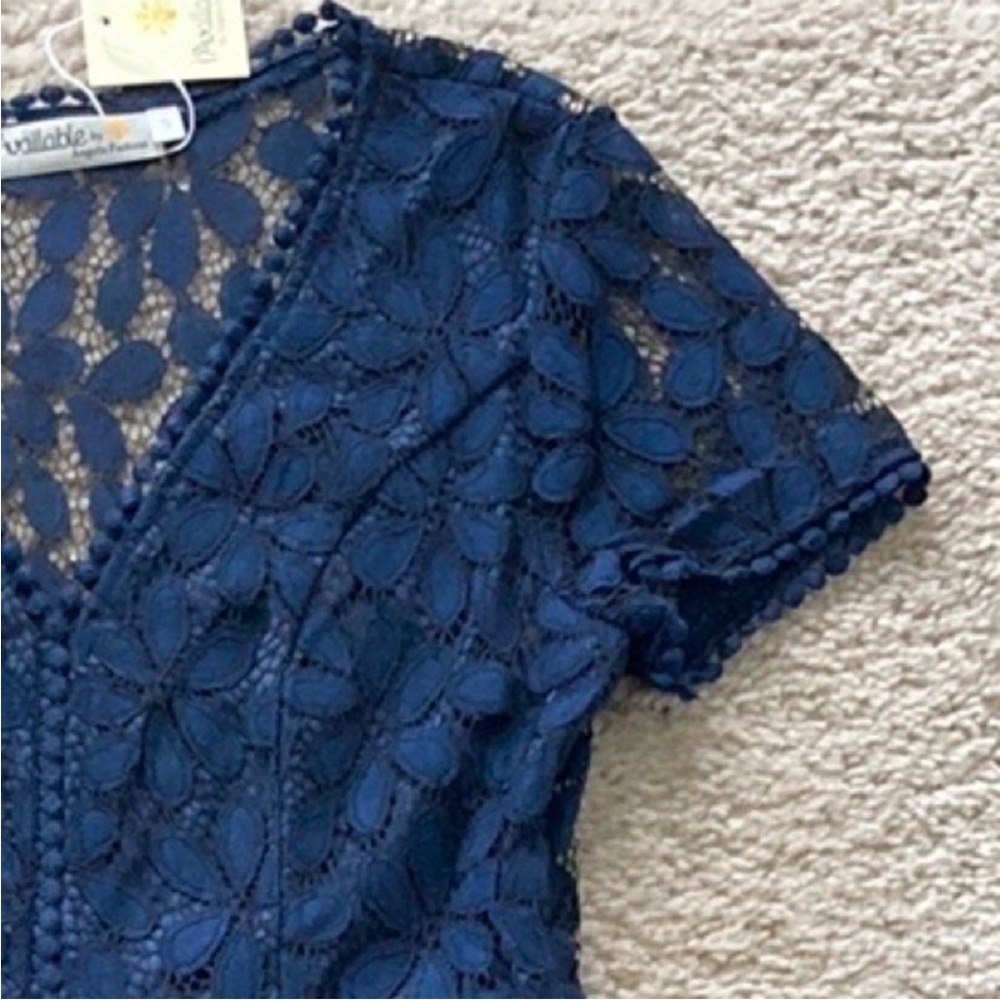 Navy Blue Lace Short Sleeve Dress - Picture 3 of 9